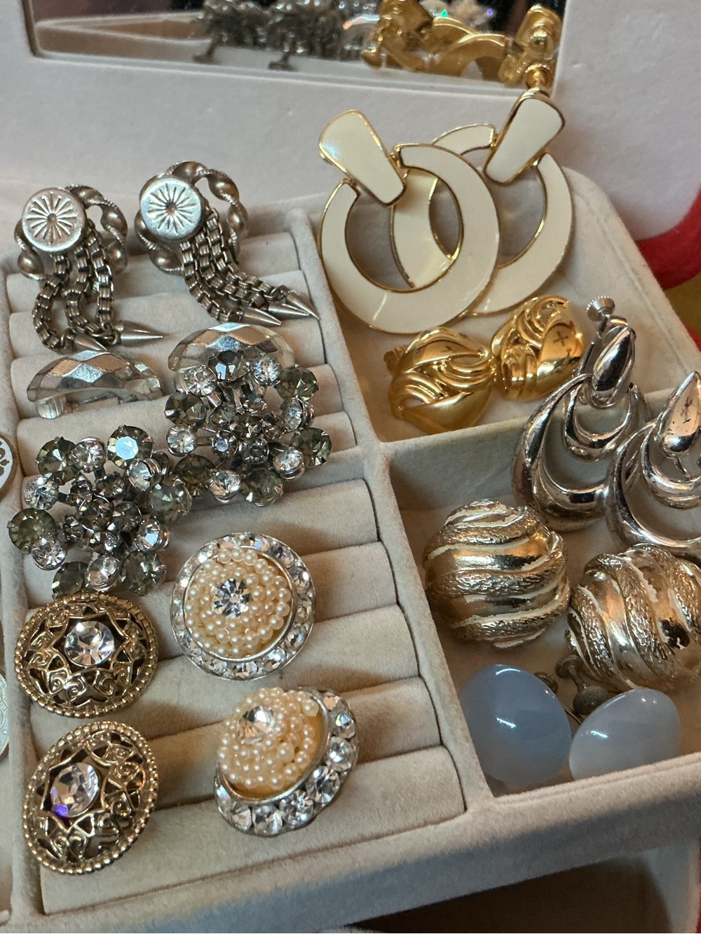 14-Piece Vintage Clip-on Earrings 4 are Trifari